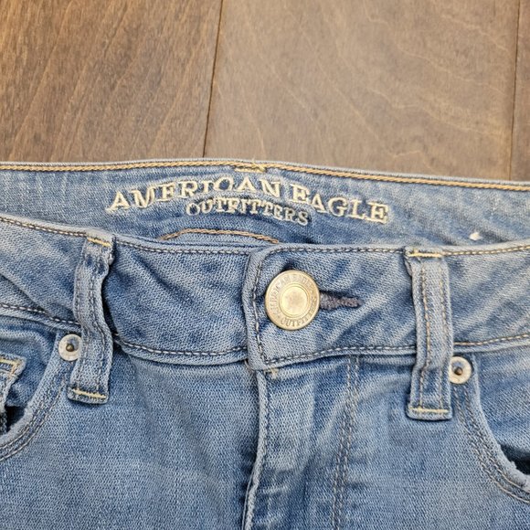 🦅 American Eagle Super Stretch Skinny Jeans Size 8 short - Picture 4 of 11